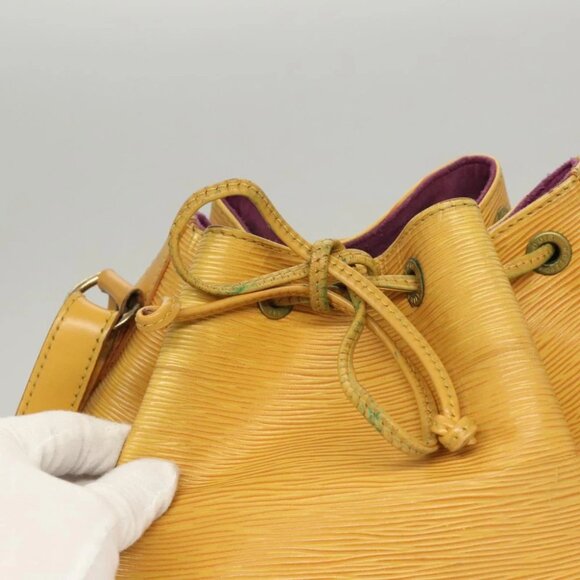 LOUIS VUITTON Epi Petit Noe Shoulder Bag Yellow M44109 LV Auth 117939 - Picture 10 of 15